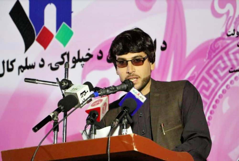 د فرهنګي اوونۍ ارزښت په څه کې دی؟ بصيرالحق عادل