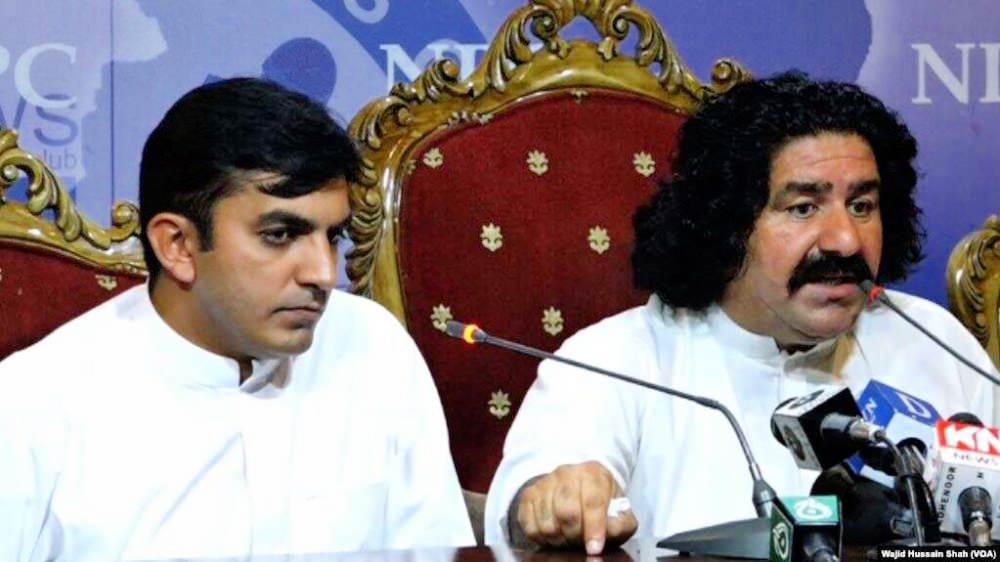 محسن داوړ: عمران خان منلې چې ټولې نړۍ نه راغونډو شوو ترهګرو ډلو ته د پاکستان پوځ تربیت ورکړی