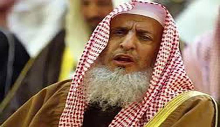 مفتي شیخ عبدالعزیز :د سعودي پر حکومت نېوکه په دین او شرع کې جواز نه لري