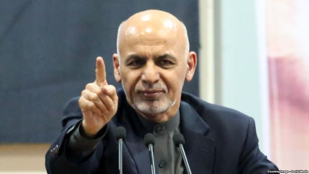 پر پلټونکې خبریالۍ د ولسمشر ټينګار