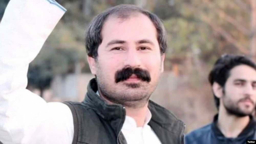 علي وزیر وراره عالمګیر وزیر د پاکستان استخباراتي ادارې ورک کړی دی