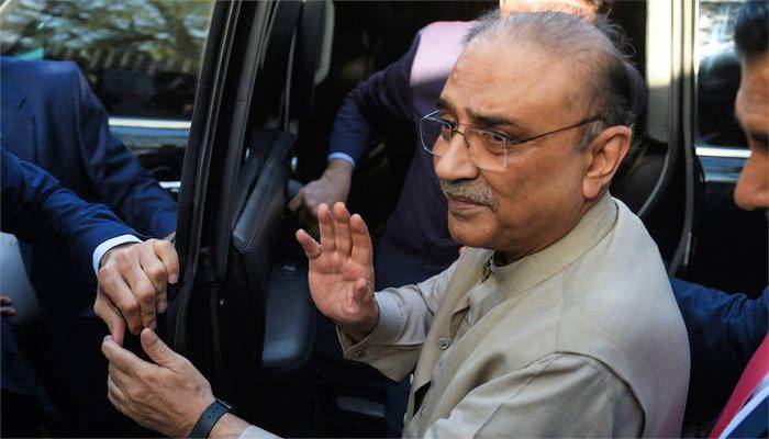 اصف زرداری: څوک چې د مودي څخه د سولې امید ساتي بې عقلان دي