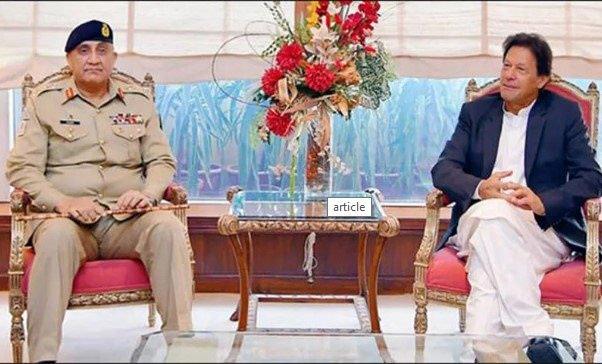 عمران خان د پوځ مشر ته امر کړی چې د هند پر وړاندې چمتووالی ونېسي