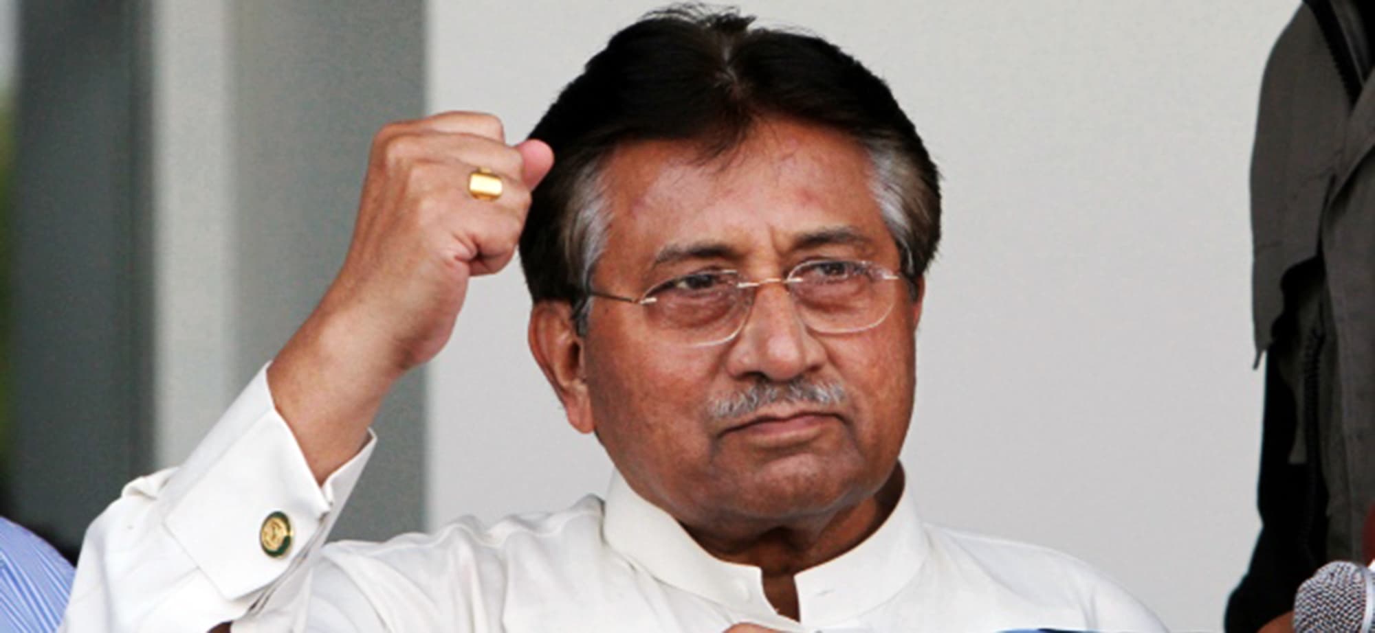 د عمران خان حکومت د پخواني واکمن پروېز مشرف د اعدام پرېکړه سره مخالفت ښوودلی 