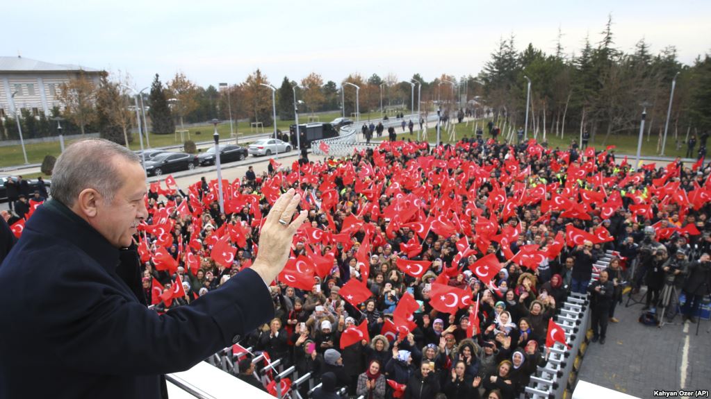  اردوغان یونان ته خپل تاریخي سفر پیلوي