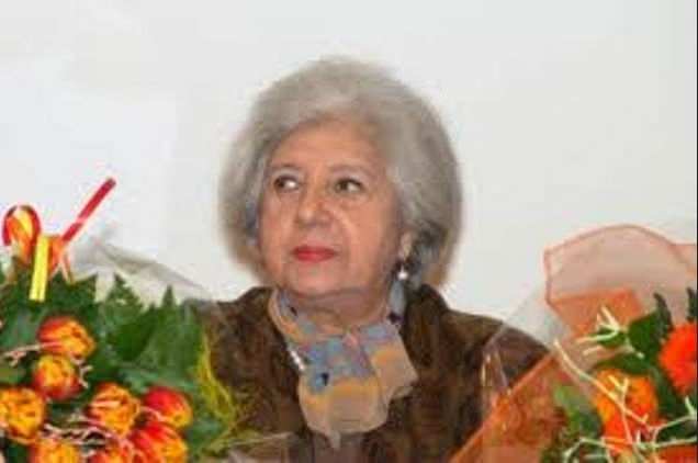 سنگ و کلوخ  