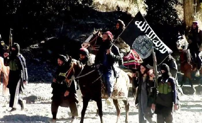   امریکا به نام داعش با خون مسلمانان افغانستان بازی می کند! 