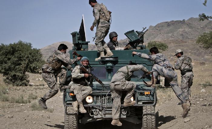 د پاکستان تحرکات او زموږ غبرګونونه