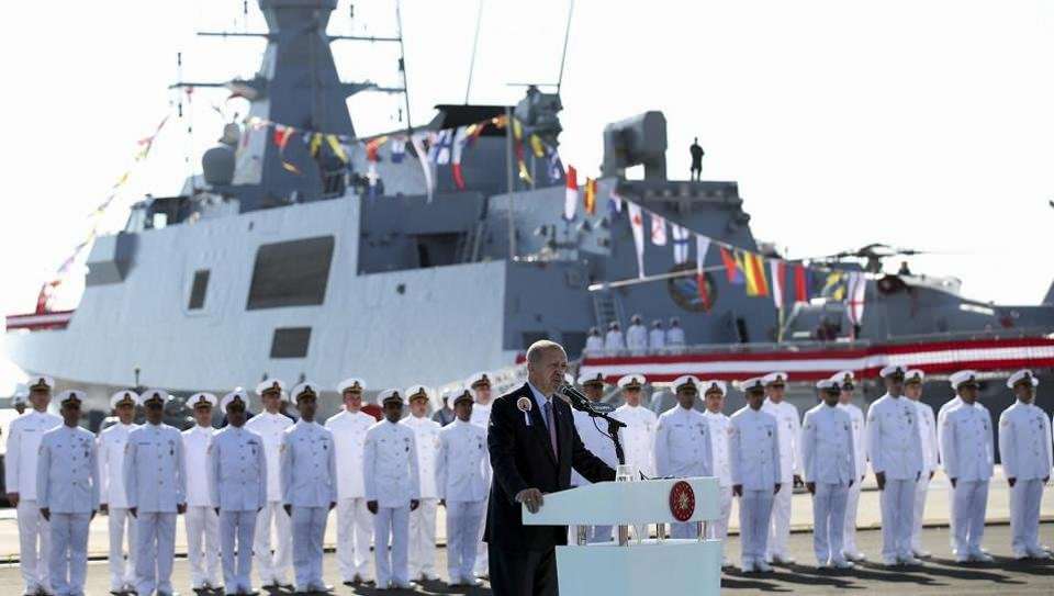 ولسمشر اردوغان: ترکیه د پاکستان لپاره بحري جنګي بیړۍ جوړوي
