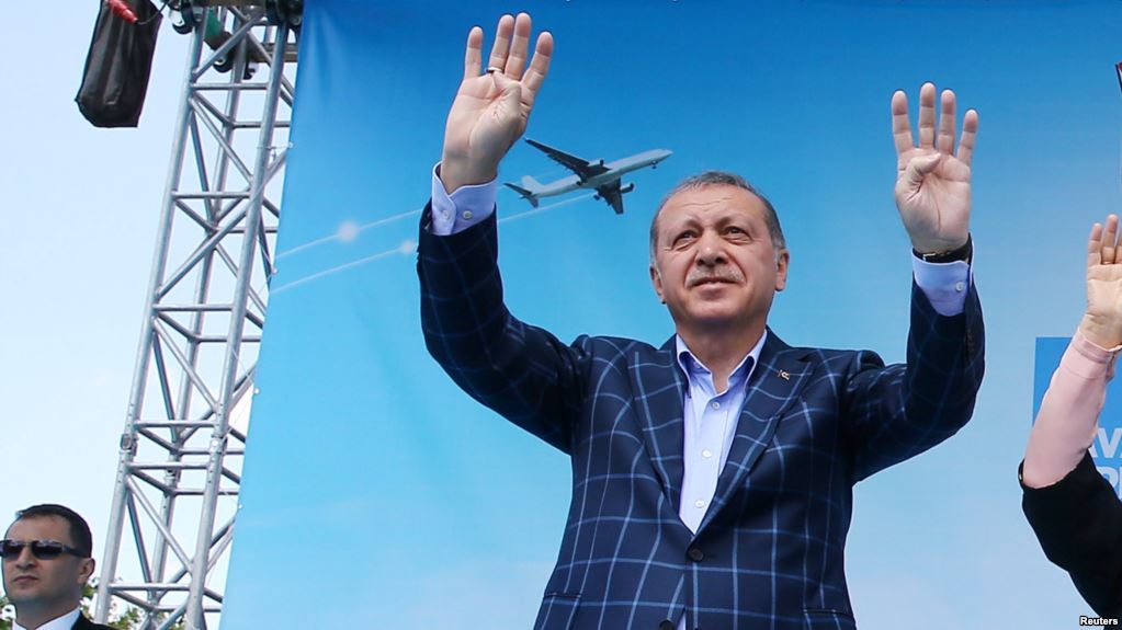اردوغان ټاکنیز کمپاین لپاره کُرد مېشتو سیمو ته تللی