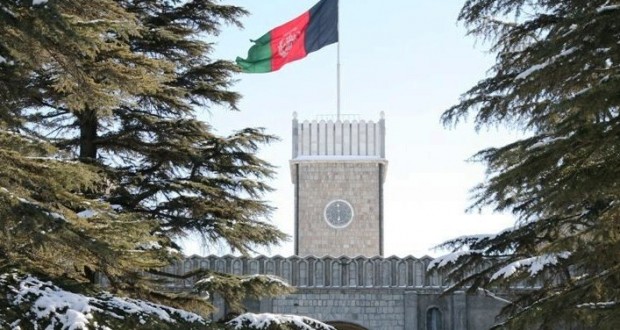 د حکومت په عطامحمد نور او جنرال رازق زور نه رسیږي