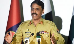 اصف غفور: د امریکا او پاکستان سیاسي شخړې د افغانستان وضعیت ګواښي