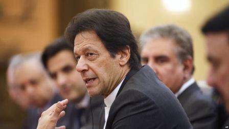  عمران خان: هڅه کوم چې طالبان د خبرو مېز ته کېنوم 