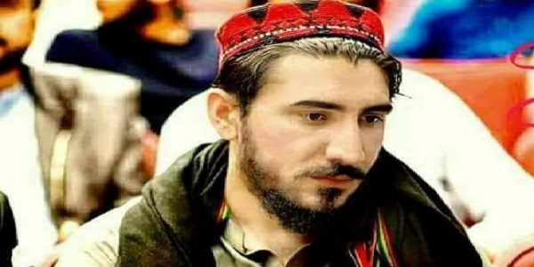 منظور پښتین: ارمان لوڼی د (لر - بر یو افغان شهید دی) خوست، جلال اباد، کابل ... کې يې جنازه وشوله 
