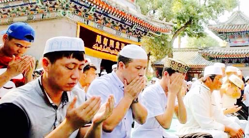 چين شاوخوا ٢ ميليونه نيول شوي مسلمانان پټو کمپونو کې ساتي