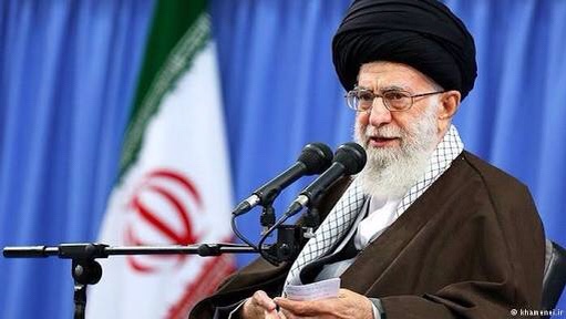 خامنه اي: آيران دي له اروپا څخه اميد قطع کړي
