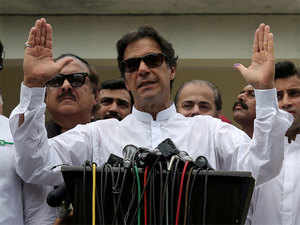لومړي وزير عمران خان د خپل حکومت بېړنۍ ناسته راغوښتي 