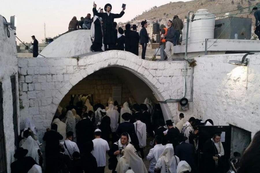 د (نابلس) ښار يهودو او اسرائيلي ځواکونو د حضرت یوسف (ع) په مقبرې بريد کړی
