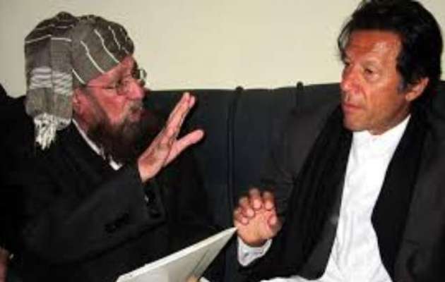 عمران خان: هېواد مو يو ستر ديني عالم له لاس ورکړ او مونږ يې له برکتونو محروم شو 